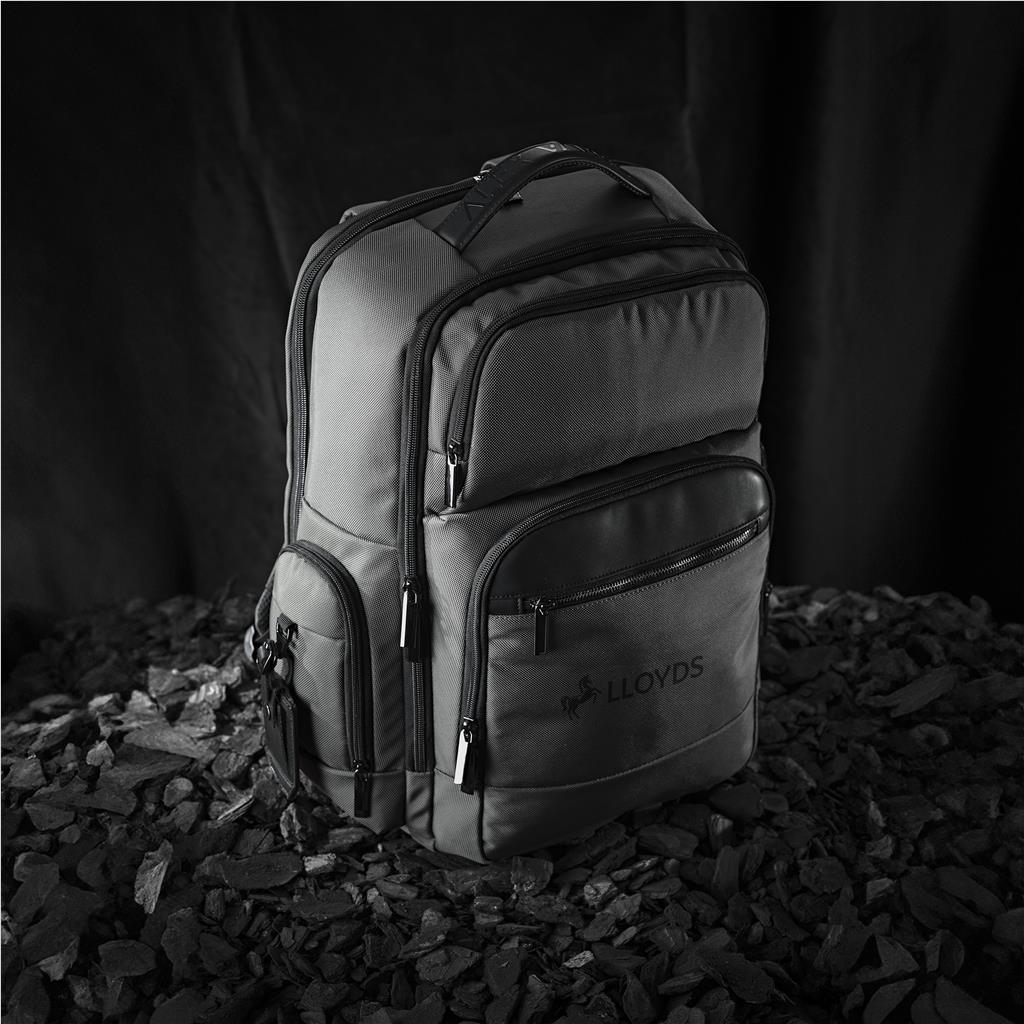 BG-AV-517-B_LIFESTYLE