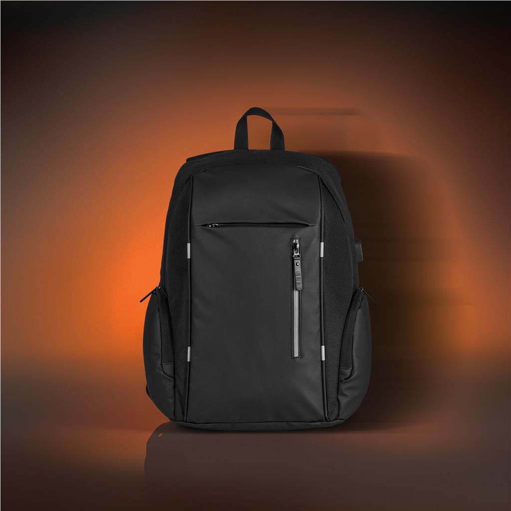 BG-SC-533-B-BL_LIFESTYLE-NO-LOGO