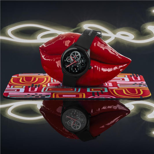 MT-SC-484-B-BL_LIFESTYLE
